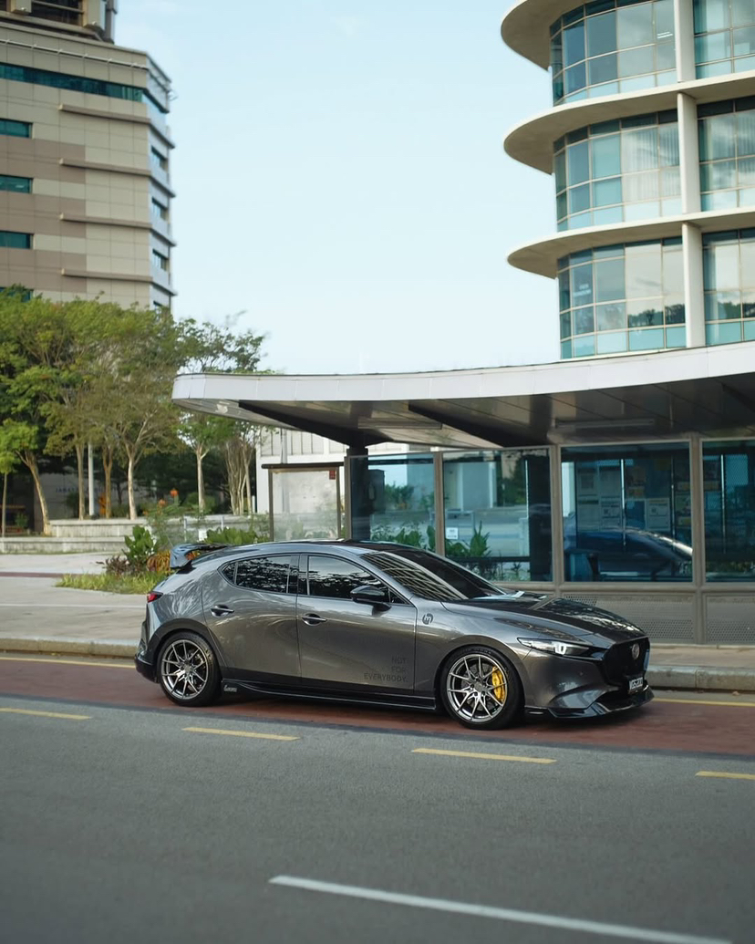 四门两座+超大后备箱两厢小钢炮