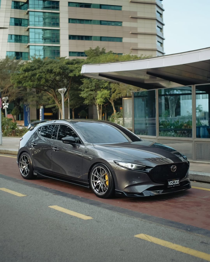 四门两座+超大后备箱两厢小钢炮